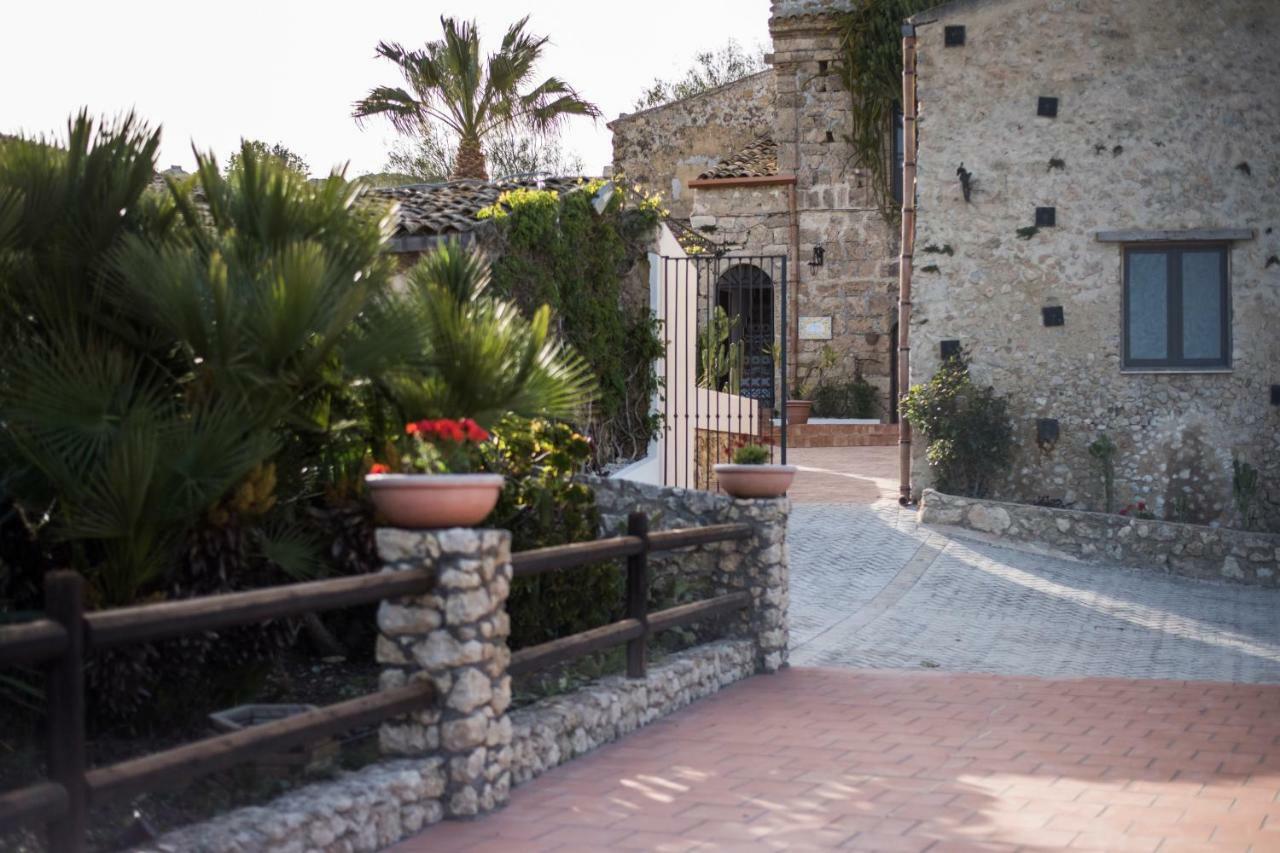 Agriturismo Baglio Lauria Campobello di Licata Dış mekan fotoğraf